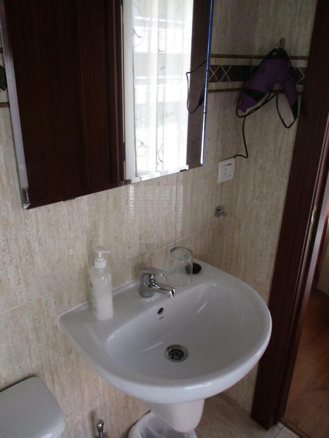 Hostal Becares Palencia Exterior photo